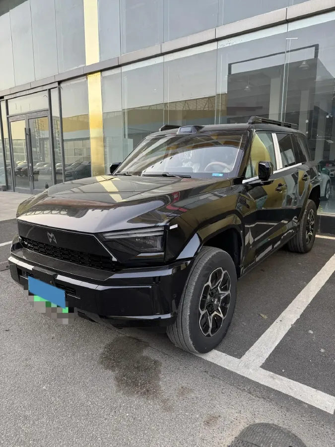 2025 M Hero WarriorM817 1.5T 197HP L4 2DHT PHEV,autocango,china used car exporter,china ev exporter,chinese used car exporter,chinese used ev exporter