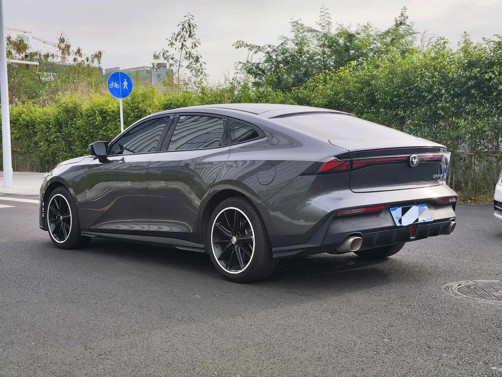 2023 CHANGAN UNI-V thumbnail 3