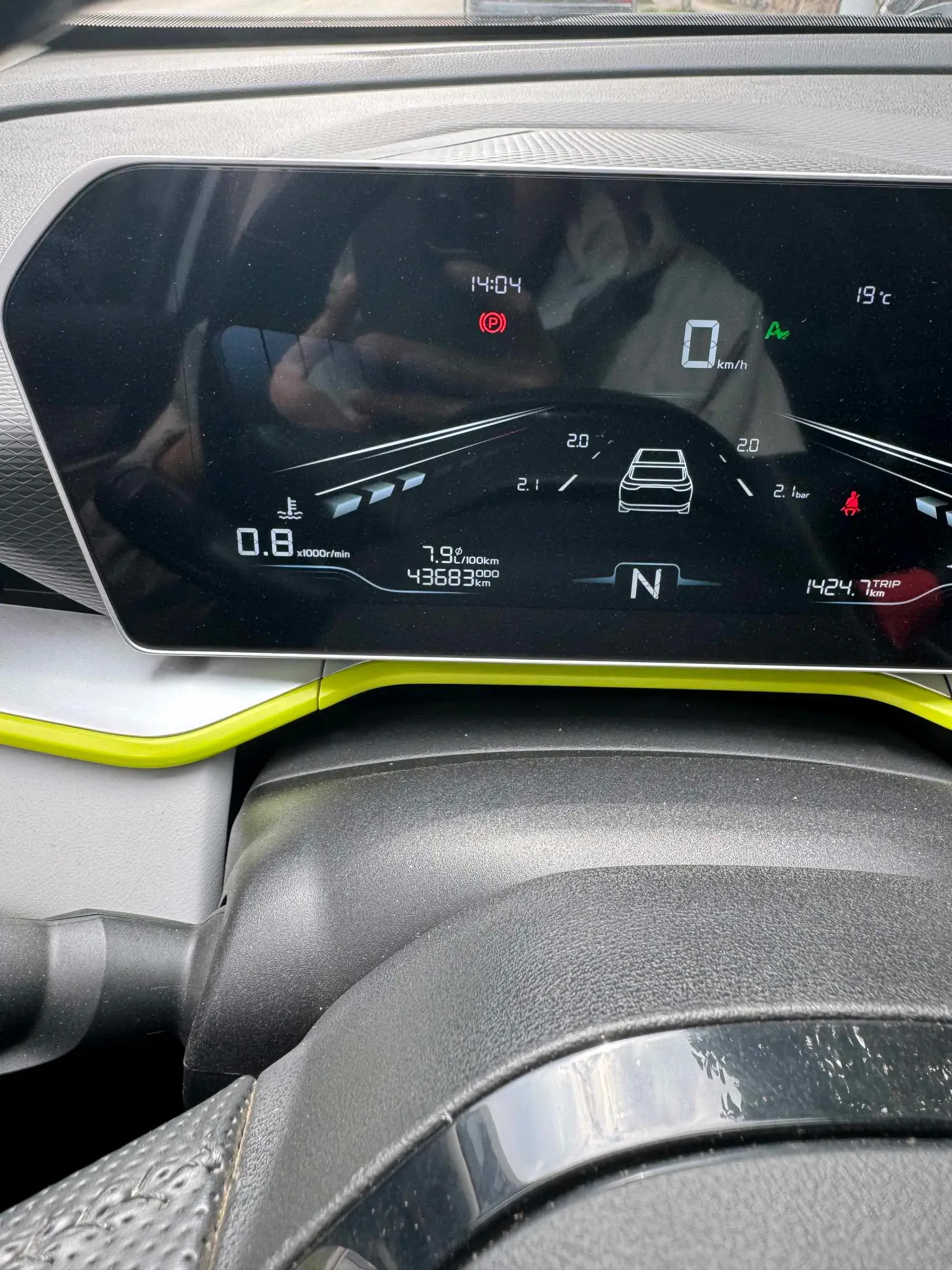 2022 GEELY COOLRAY thumbnail 4