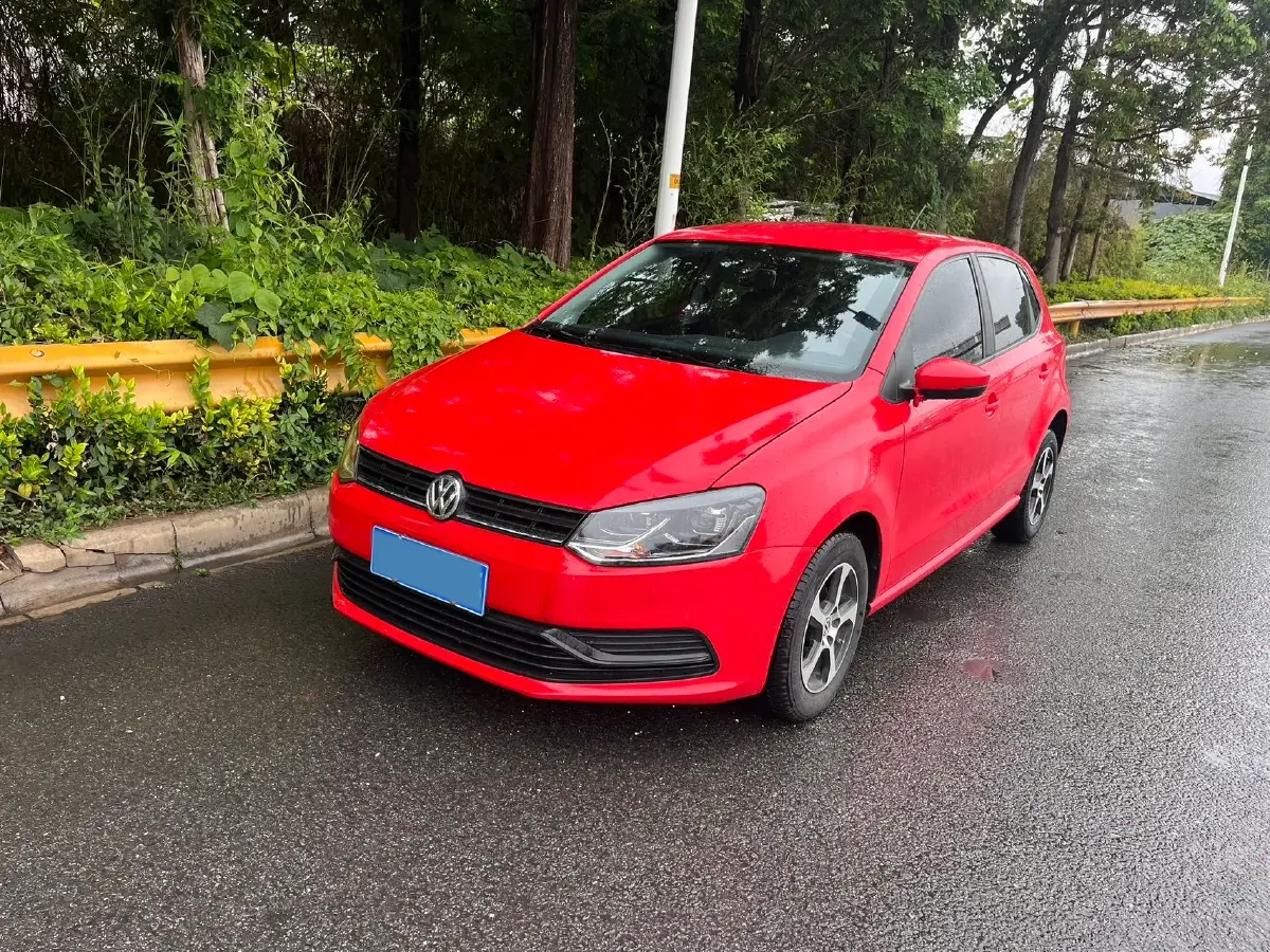 2018 Volkswagen Polo 1.5L 110HP L4 5MT