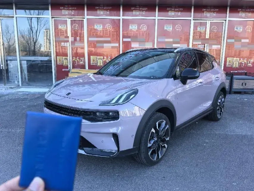 2022 LYNK&CO 06 EM-P 1.5T 177HP L3 7DCT PHEV 15.5KWH