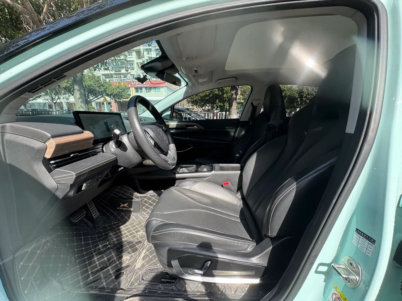 2021 XPENG P5 thumbnail 4