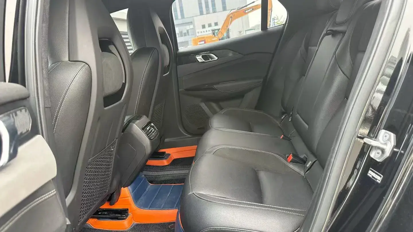 2020 LYNK&CO 03 thumbnail 3