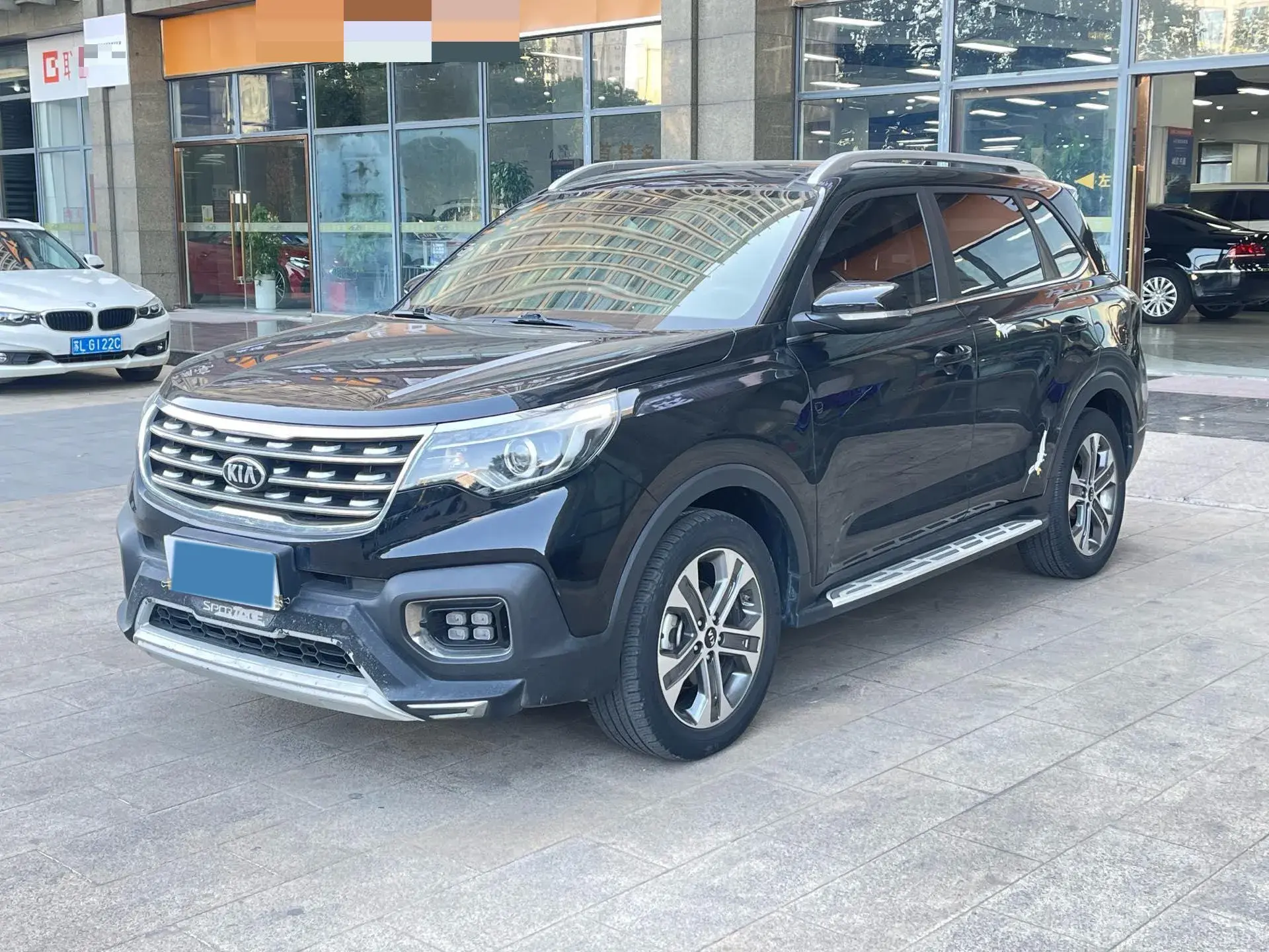 2019 KIA SPORTAGE view 1