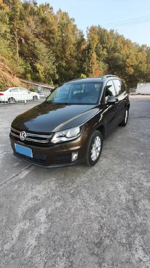 2016 Volkswagen Tiguan 1.4T 150HP L4 6DCT
