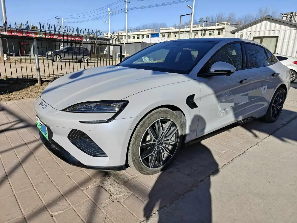 2025 BYD Seal BEV 80.64KWH