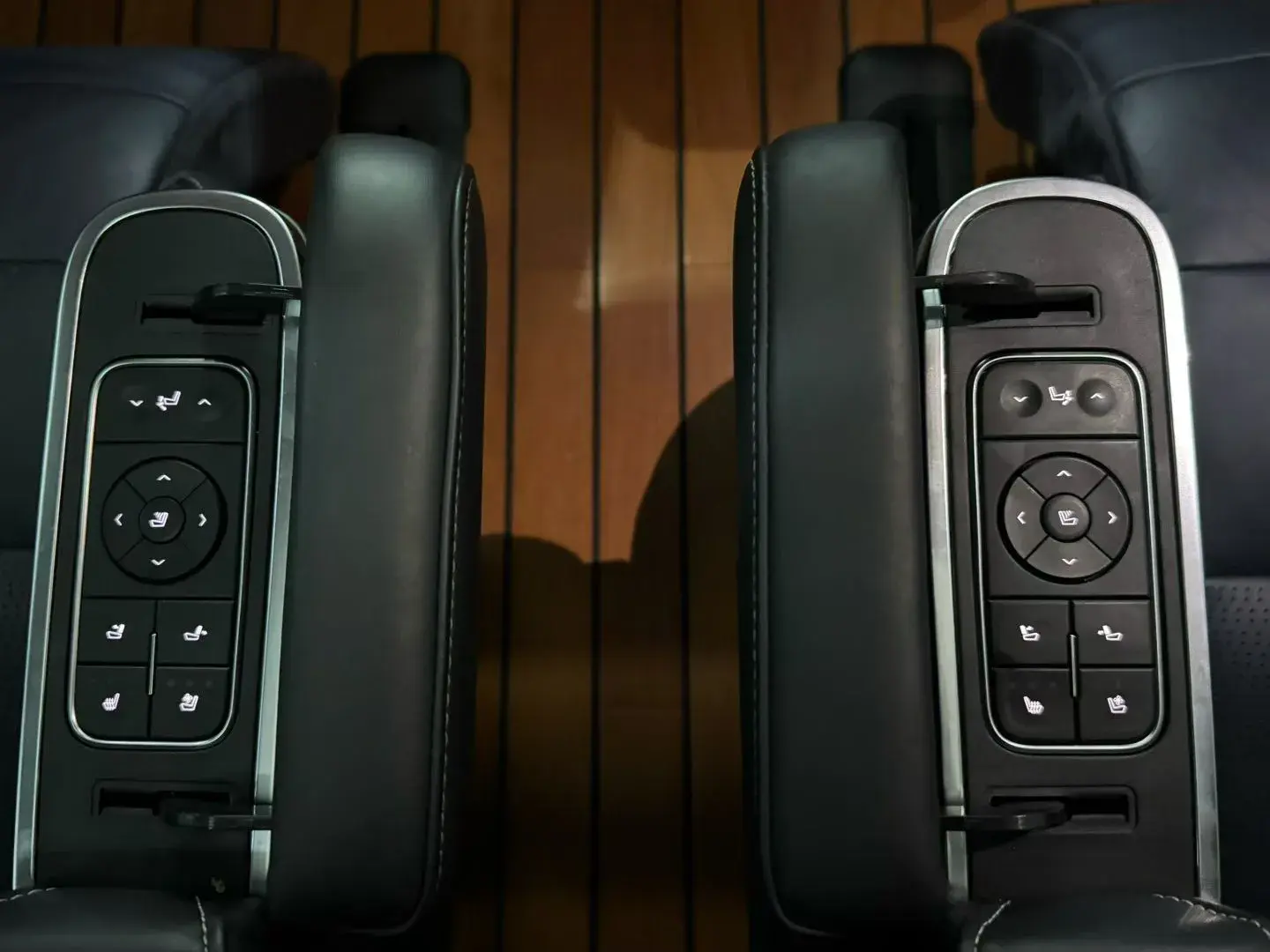 2021 GAC TRUMPCHI thumbnail 4