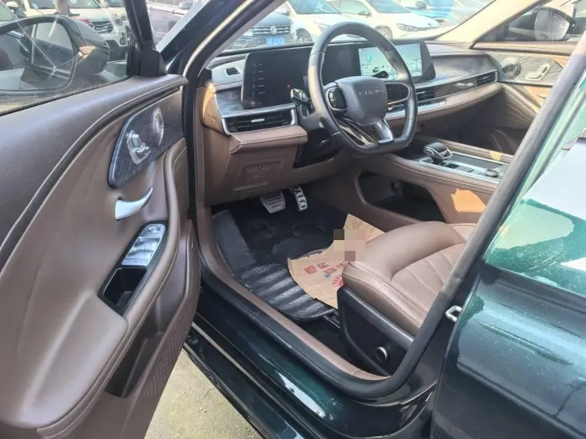 2023 Chery Arrizo 8 2.0T 254HP L4 7DCT,autocango,china used car exporter,china ev exporter,chinese used car exporter,chinese used ev exporter