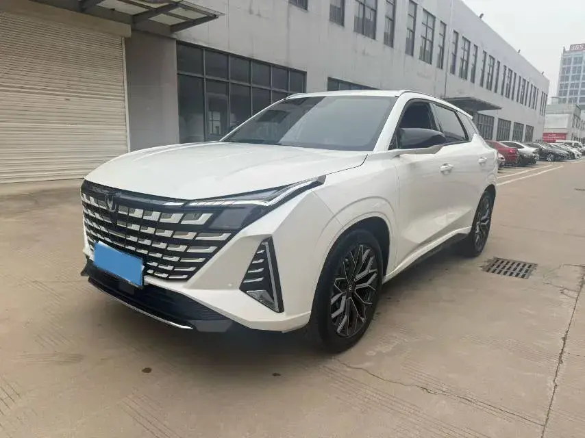 2025 ChangAn UNI-Z 1.5T 188HP L4 7DCT