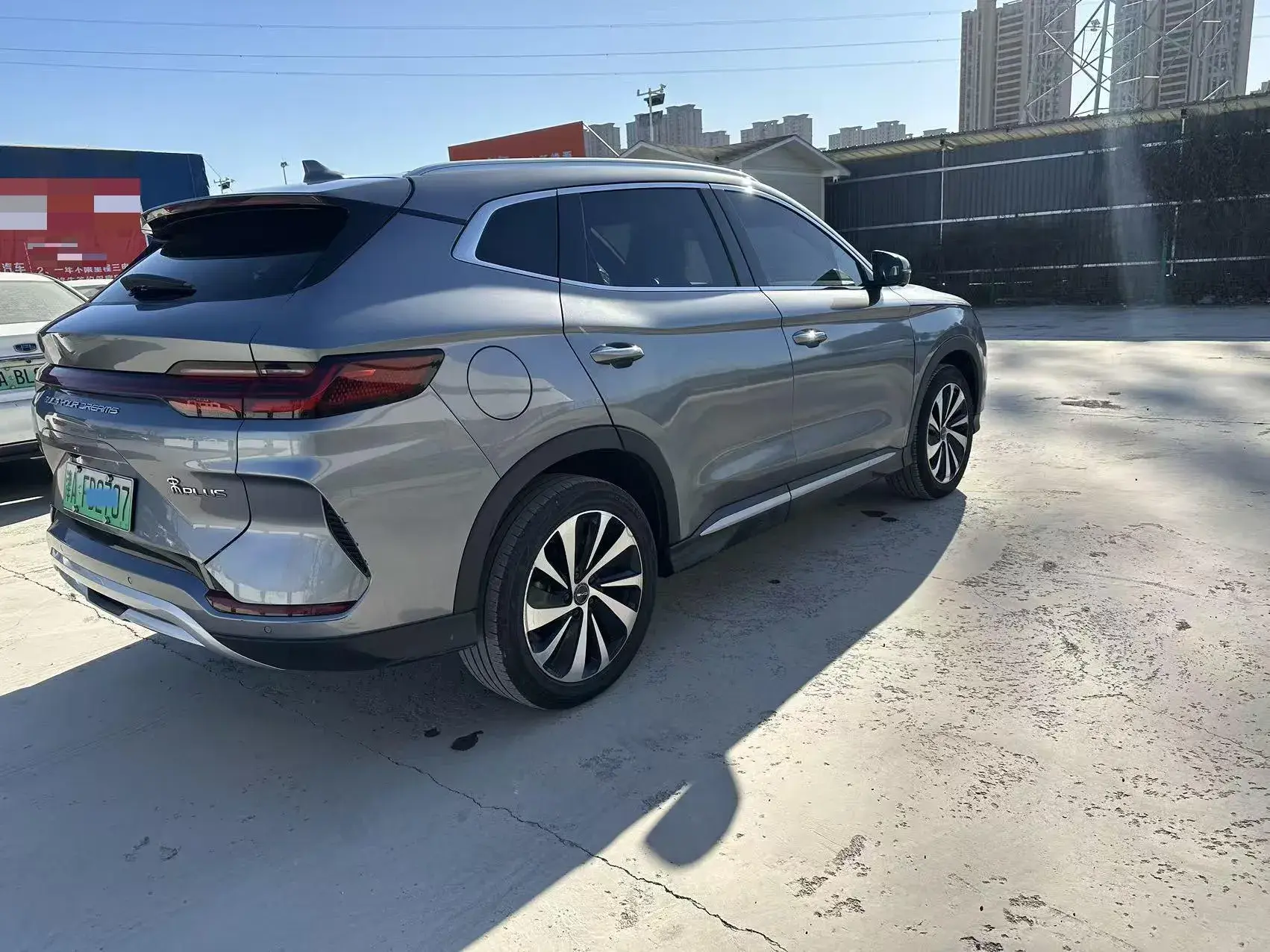 2023 BYD SONG thumbnail 4