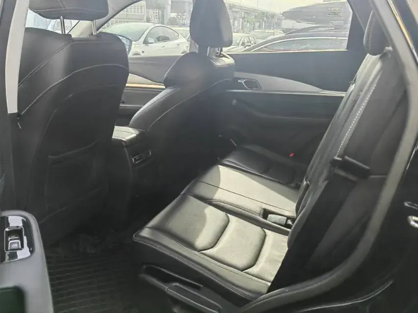 2020 JETOUR X70 thumbnail 4