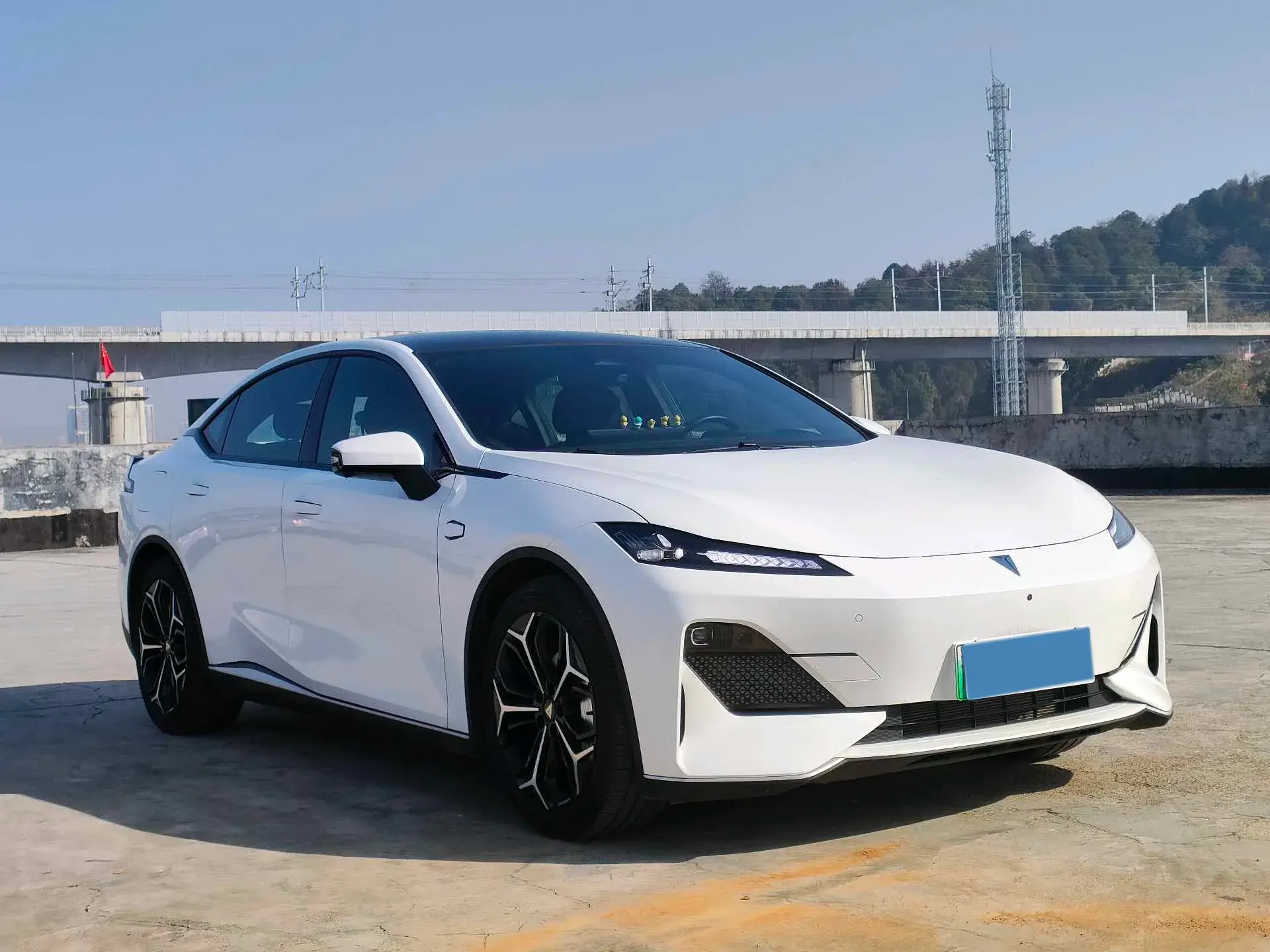 2023 DEEPAL SL03 thumbnail 2