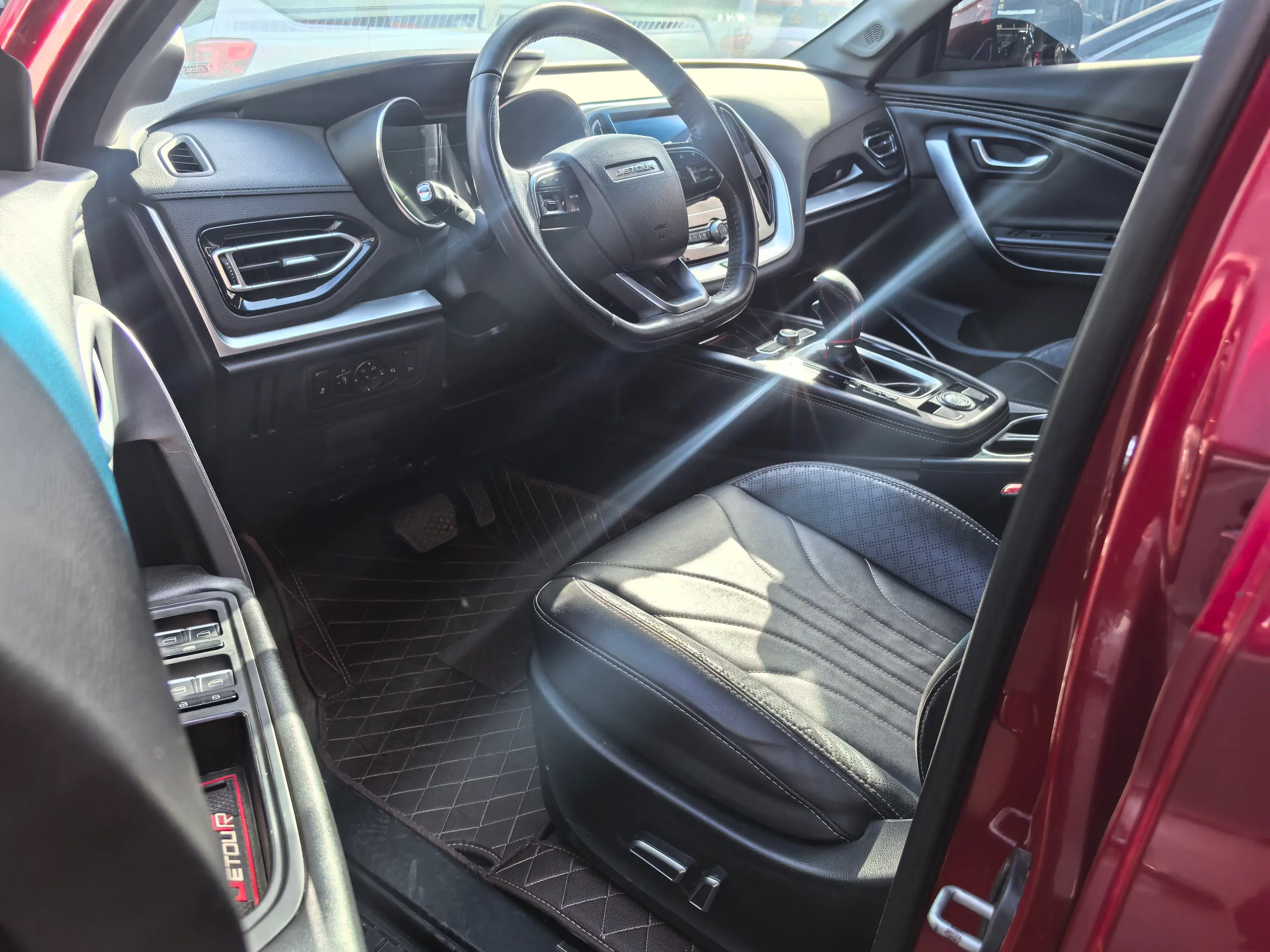 2018 JETOUR X70 thumbnail 3