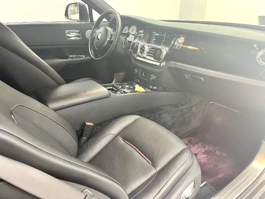 2017 Rolls-Royce Wraith 6.6T 632HP V12 8AT,autocango,china used car exporter,china ev exporter,chinese used car exporter,chinese used ev exporter