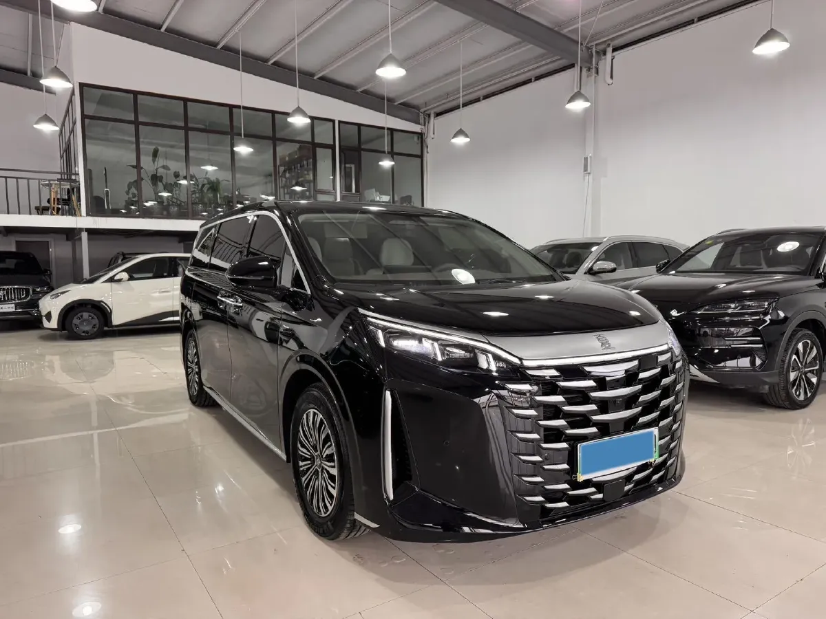 2025 BYD Xia 1.5T 156HP L4 E-CVT PHEV 36.6KWH,autocango,china used car exporter,china ev exporter,chinese used car exporter,chinese used ev exporter