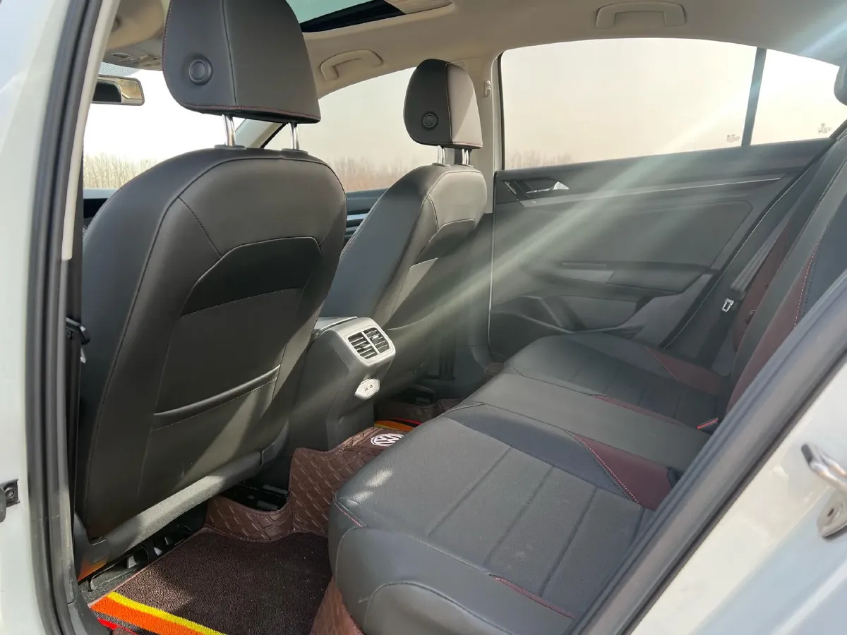 2021 Volkswagen Bora 1.5L 113HP L4 6AT,autocango,china used car exporter,china ev exporter,chinese used car exporter,chinese used ev exporter