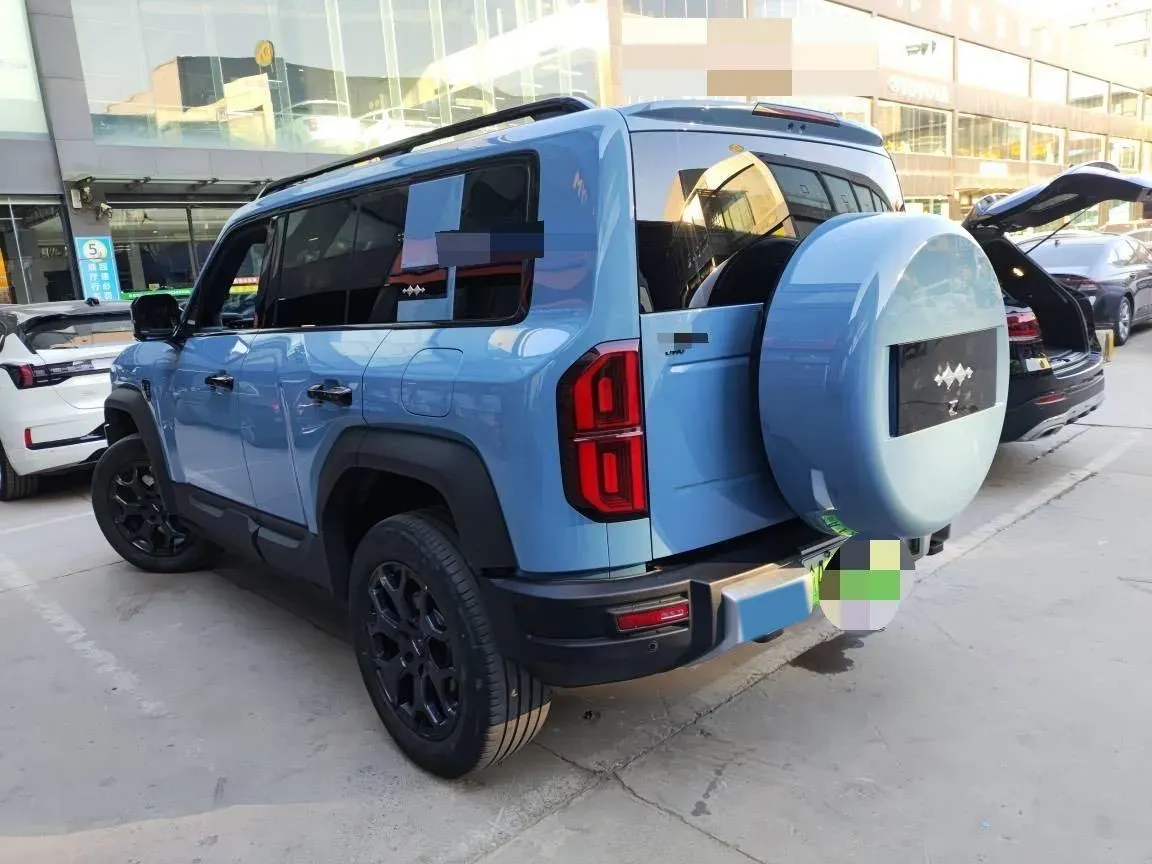 2023 FangChengBao Bao 5 1.5T 194HP L4 E-CVT PHEV 31.8KWH,autocango,china used car exporter,china ev exporter,chinese used car exporter,chinese used ev exporter