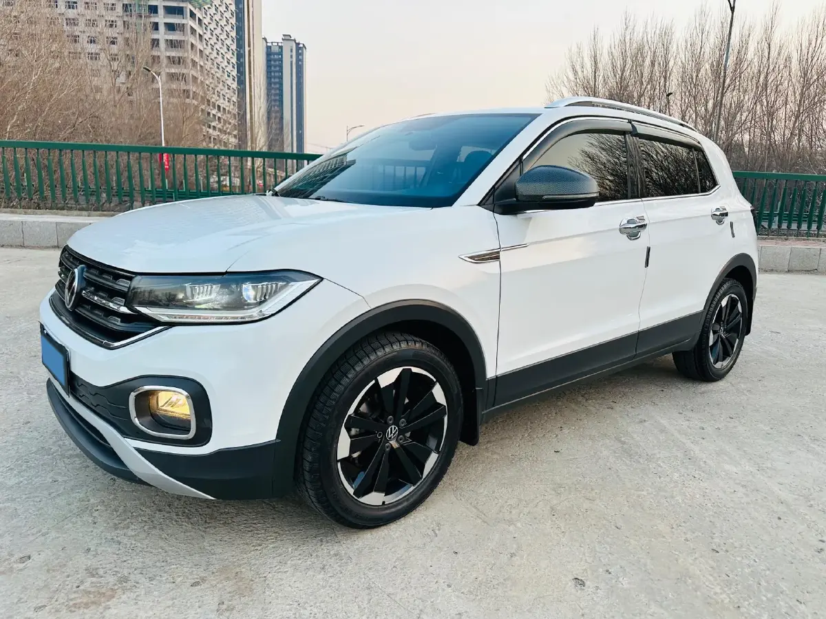 2020 Volkswagen Tacqua 1.5L 113HP L4 6AT