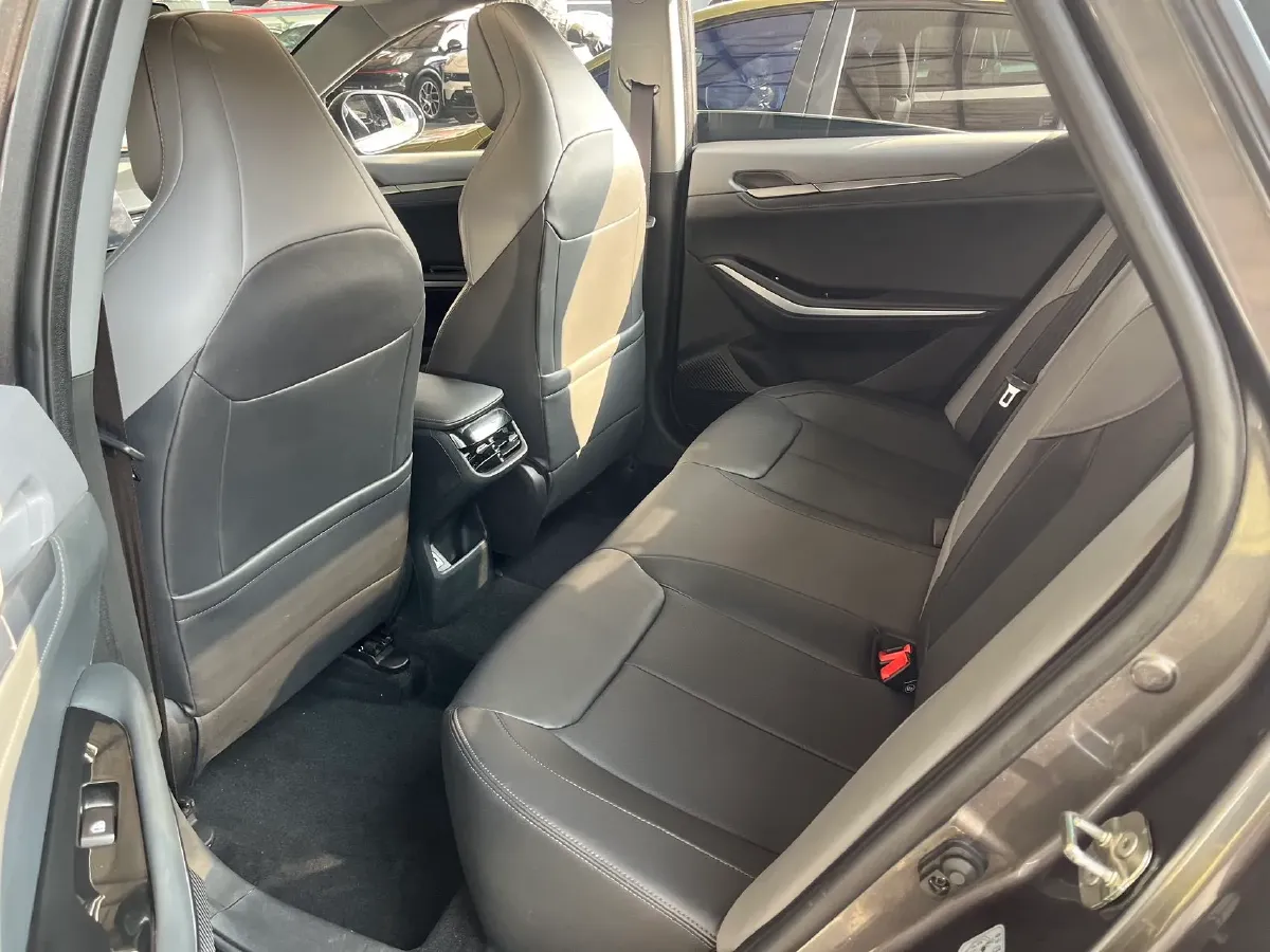 2023 ChangAn Raeton Plus 1.5T 188HP L4 7DCT,autocango,china used car exporter,china ev exporter,chinese used car exporter,chinese used ev exporter