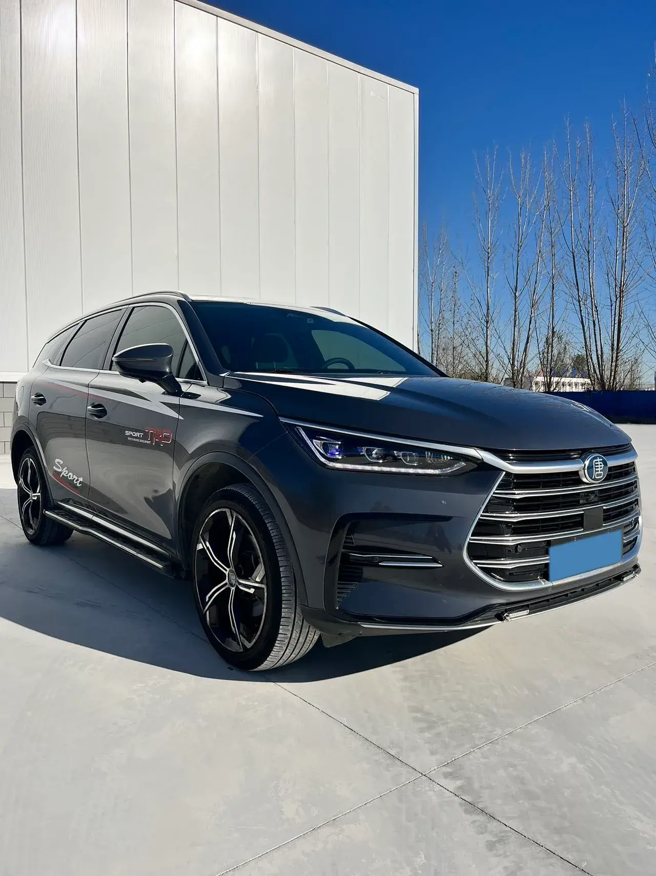 2021 BYD TANG thumbnail 2