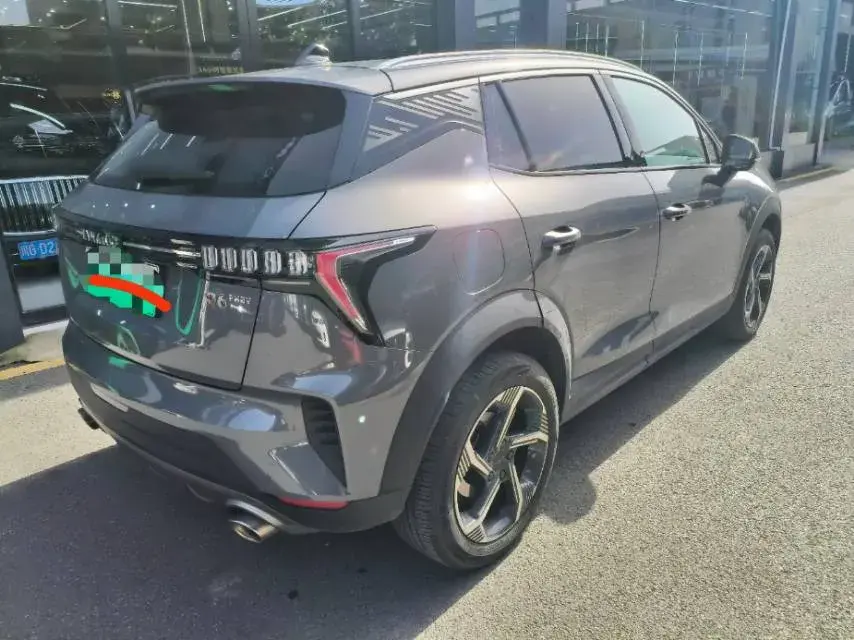 2022 LYNK&CO 06 thumbnail 3