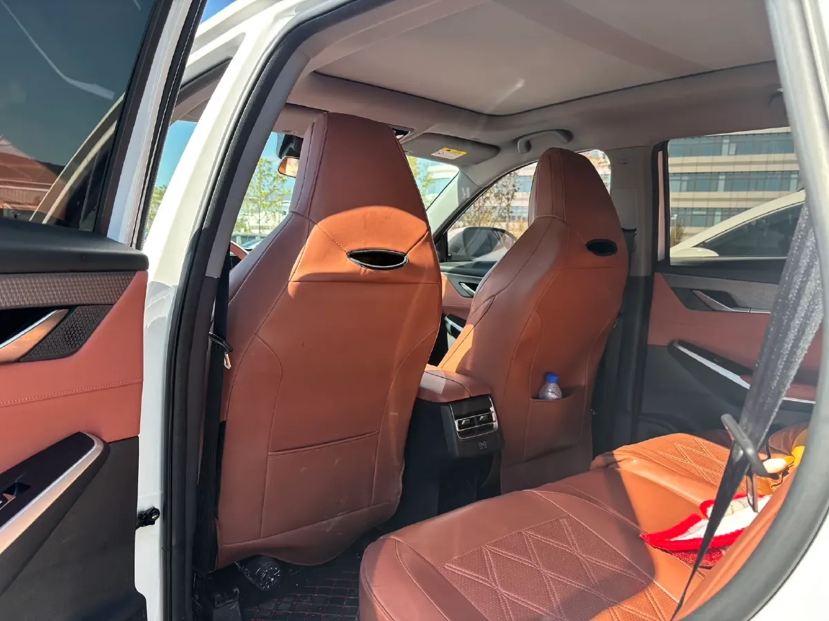 2023 ChangAn CS75 Plus iDD 1.5T 170HP L4 6TCT PHEV 28.39KWH,autocango,china used car exporter,china ev exporter,chinese used car exporter,chinese used ev exporter