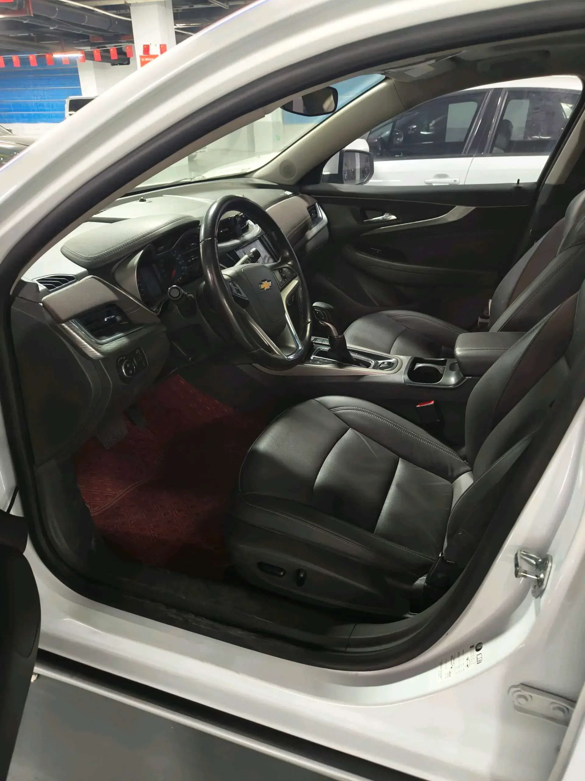 2018 CHEVROLET MALIBU thumbnail 3