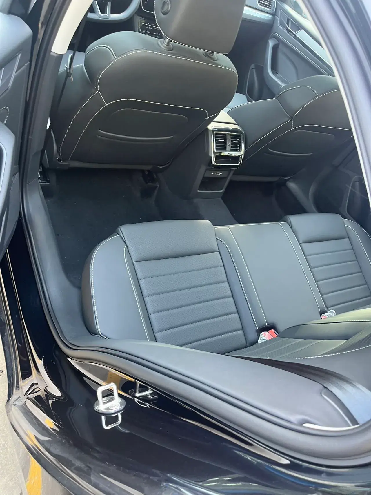 2023 SKODA SUPERB thumbnail 4