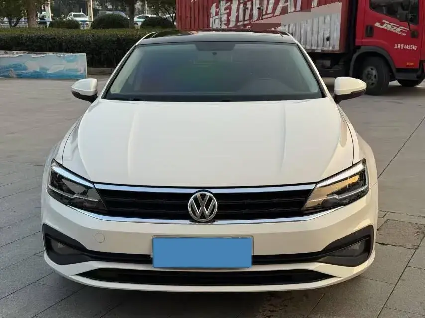 2021 VOLKSWAGEN LAMANDO thumbnail 2