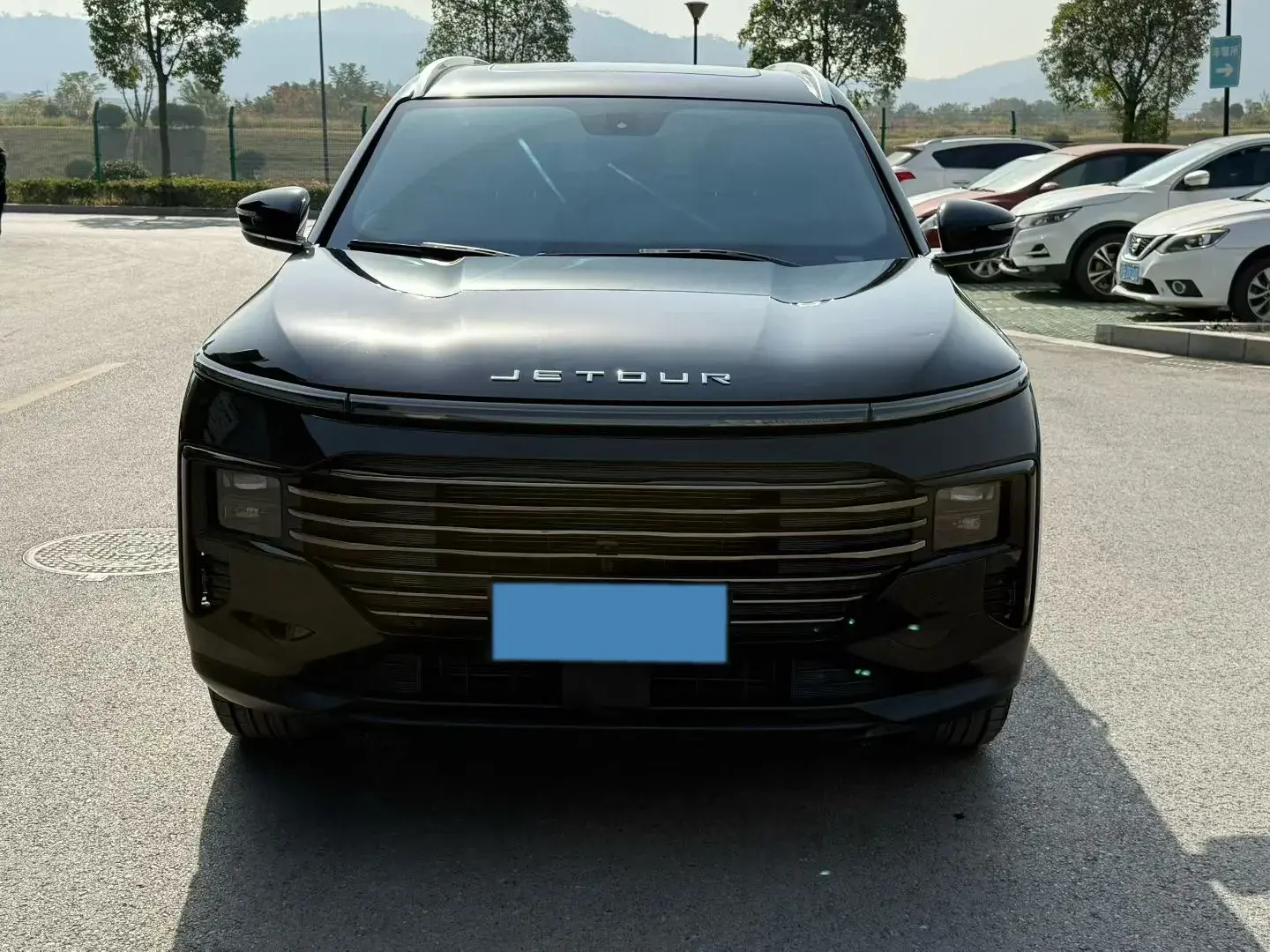 2025 JETOUR X70 thumbnail 2