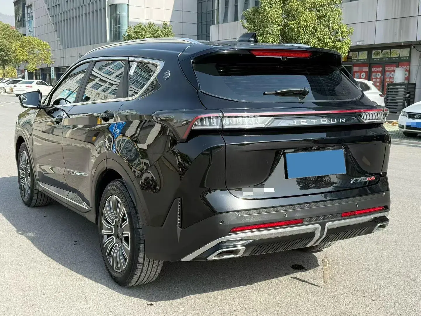 2025 JETOUR X70 thumbnail 4