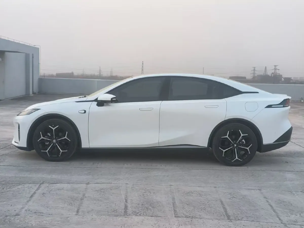 2024 Deepal L07 1.5L 98HP L4 REEV 28.39KWH,autocango,china used car exporter,china ev exporter,chinese used car exporter,chinese used ev exporter