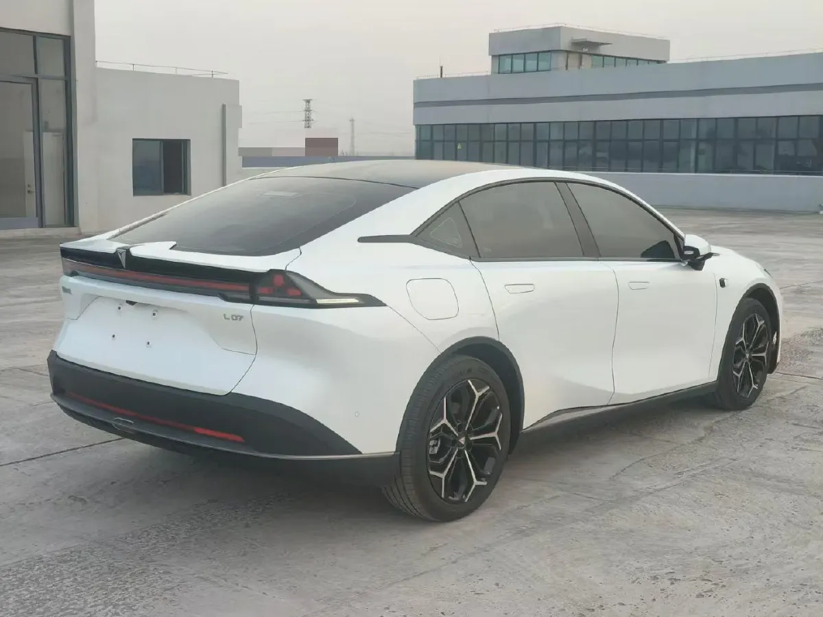 2024 Deepal L07 1.5L 98HP L4 REEV 28.39KWH,autocango,china used car exporter,china ev exporter,chinese used car exporter,chinese used ev exporter