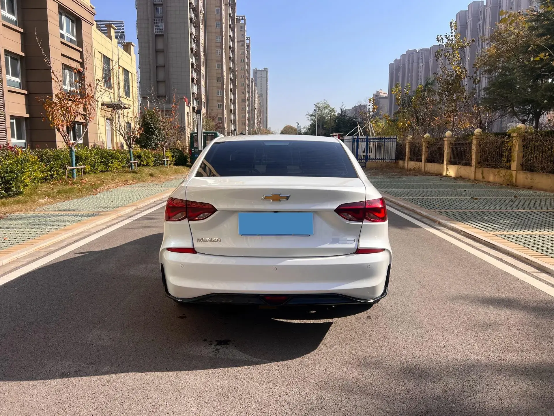 2024 CHEVROLET MONZA thumbnail 4