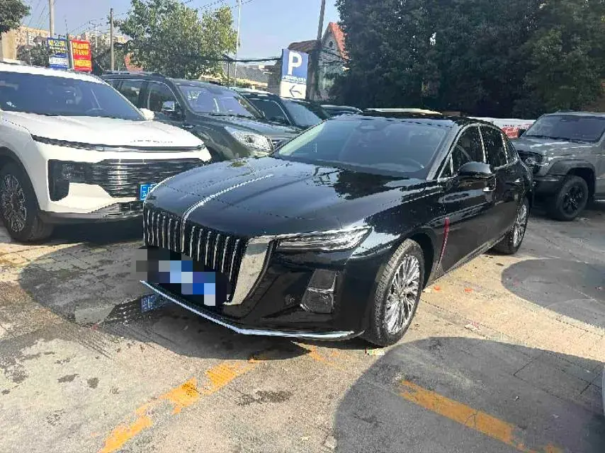 2023 HongQi H5 2.0T 224HP L4 8AT