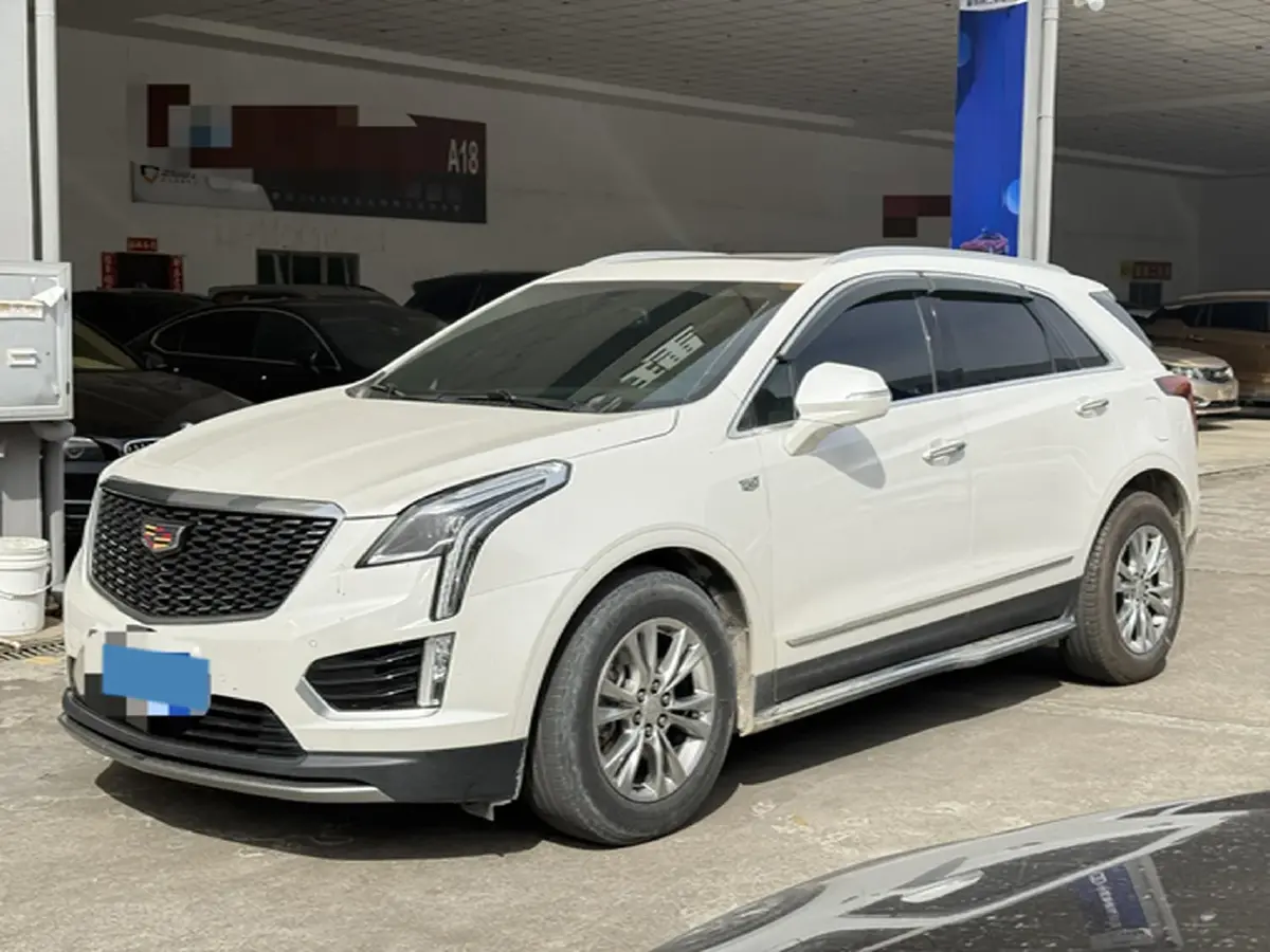 2022 Cadillac XT5 2.0T 237HP L4 9AT