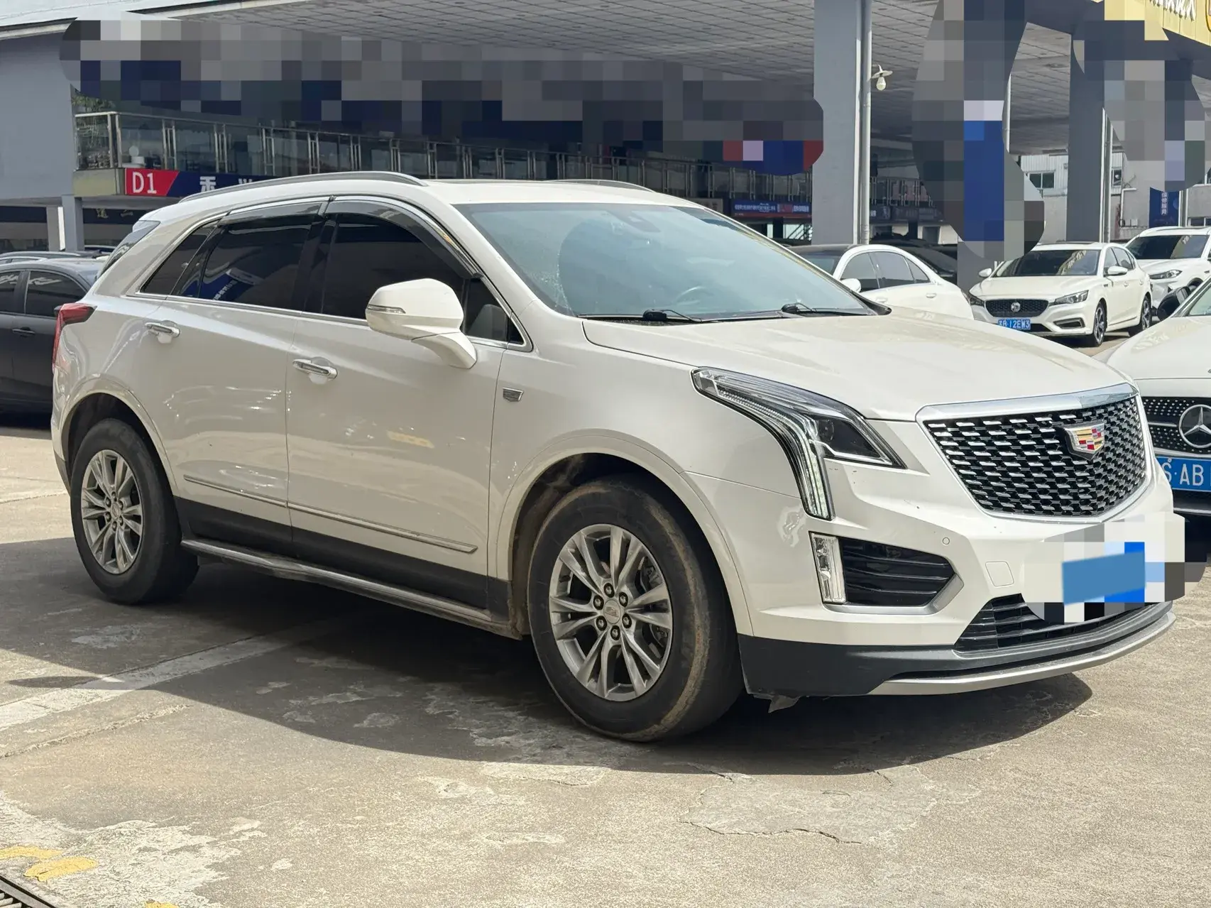 2022 CADILLAC XT5 thumbnail 3