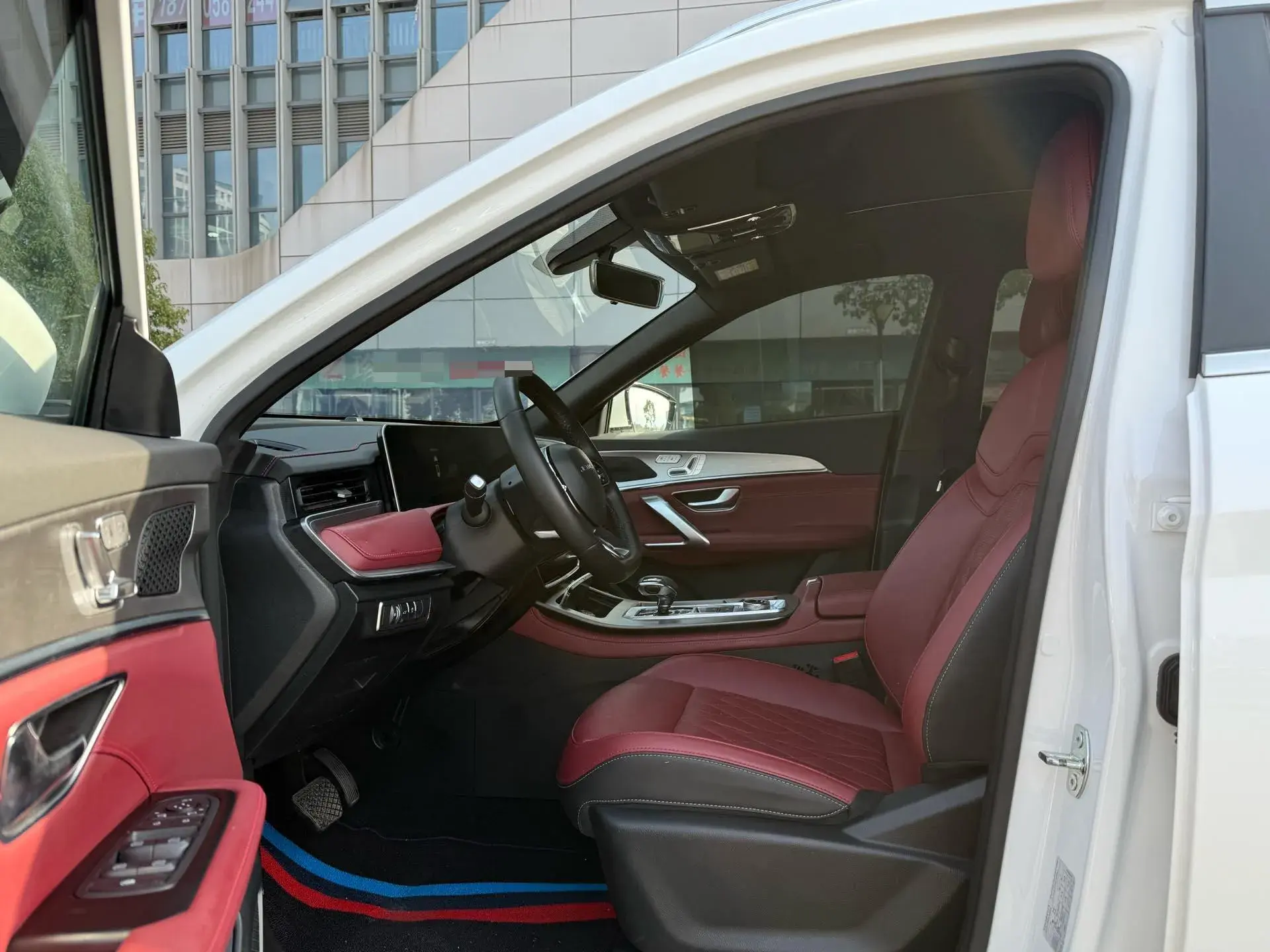 2023 JETOUR X70 thumbnail 4