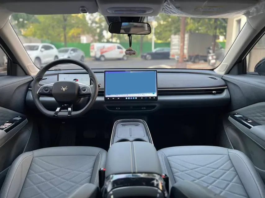 2025 ARCFOX T1 BEV,autocango,china used car exporter,china ev exporter,chinese used car exporter,chinese used ev exporter