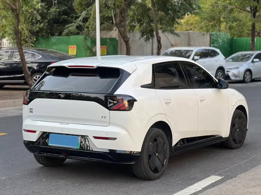 2025 ARCFOX T1 BEV,autocango,china used car exporter,china ev exporter,chinese used car exporter,chinese used ev exporter