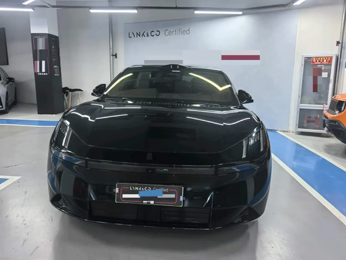 2025 LYNK&CO Z10 BEV 95KWH,autocango,china used car exporter,china ev exporter,chinese used car exporter,chinese used ev exporter