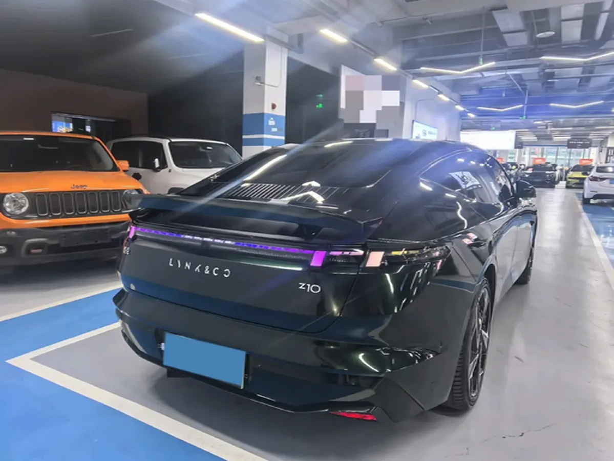 2025 LYNK&CO Z10 BEV 95KWH,autocango,china used car exporter,china ev exporter,chinese used car exporter,chinese used ev exporter