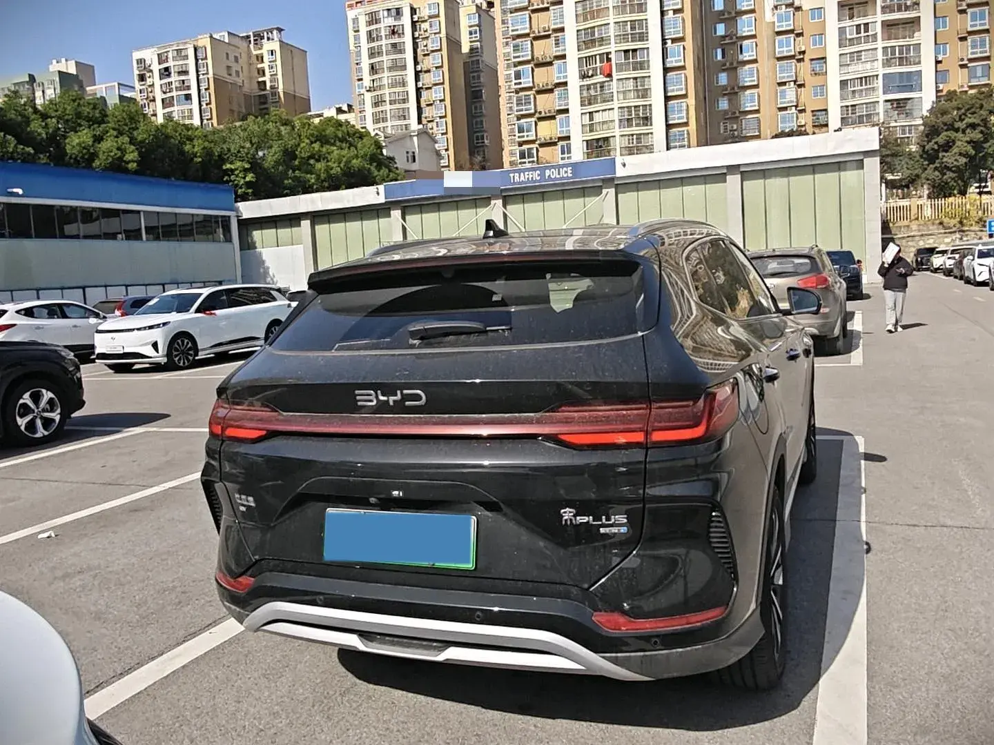 2025 BYD SONG thumbnail 4