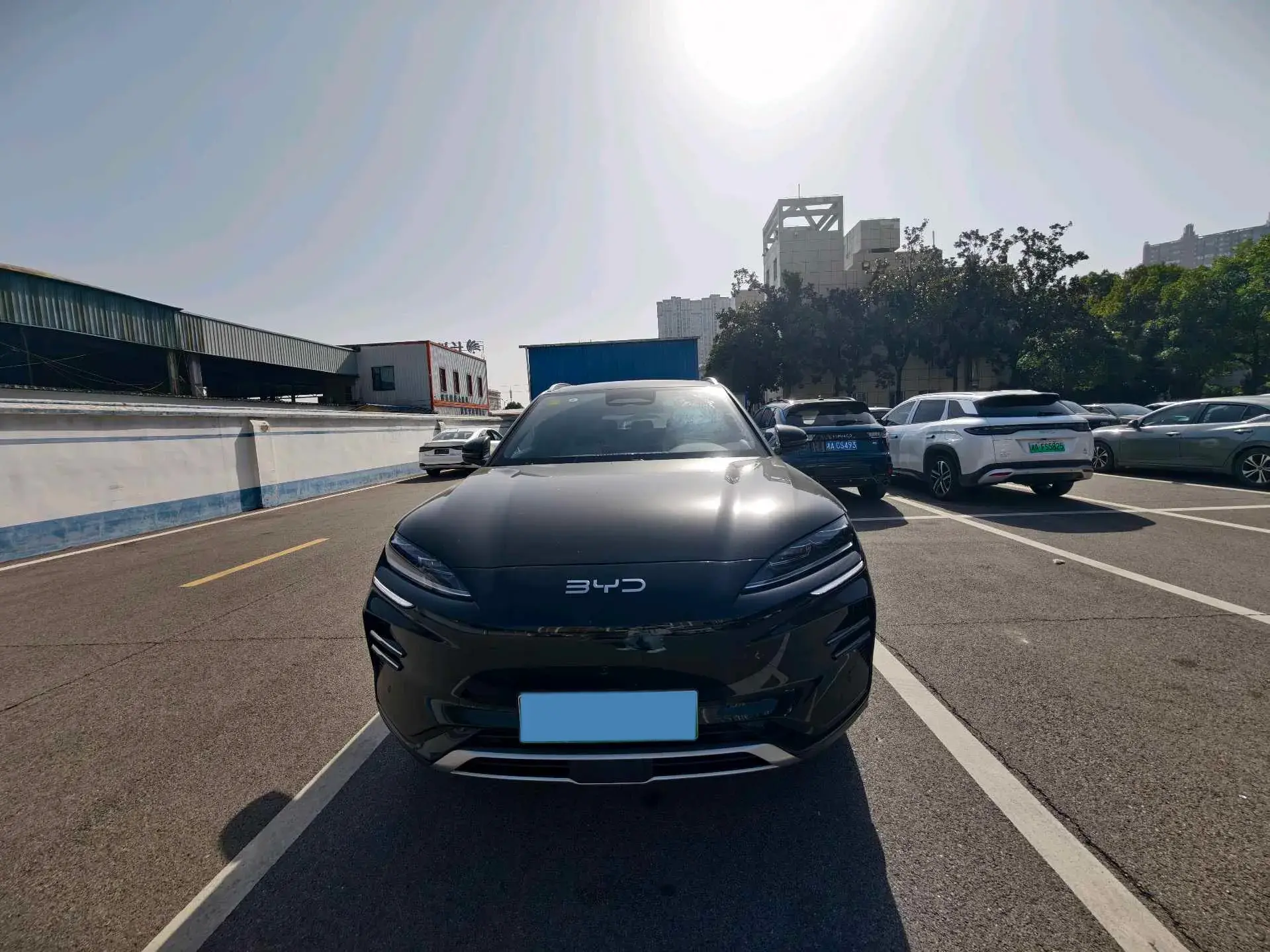 2025 BYD SONG thumbnail 3