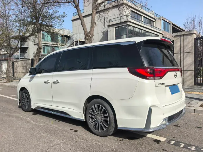 2021 GAC Trumpchi M8 2.0T 252HP L4 8AT,autocango,china used car exporter,china ev exporter,chinese used car exporter,chinese used ev exporter