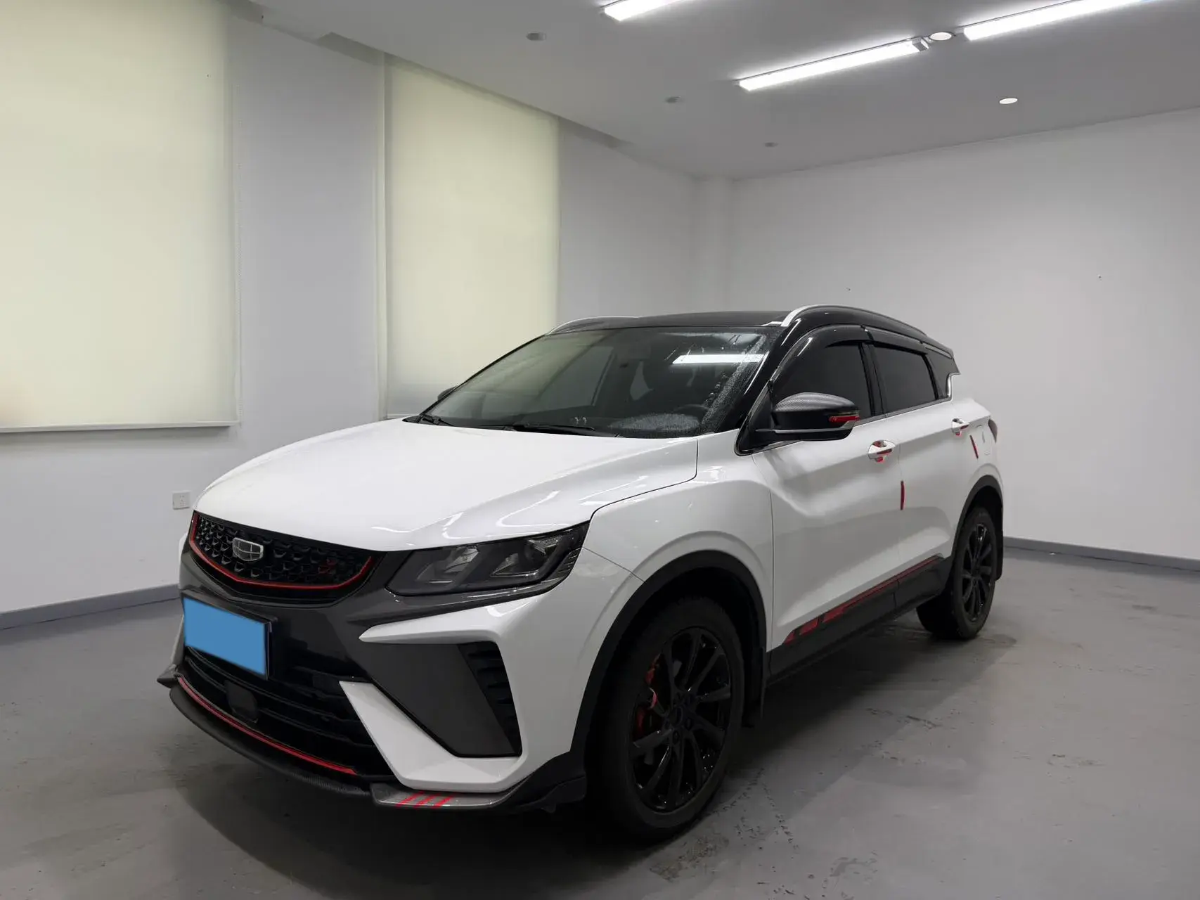 2021 GEELY COOLRAY view 1