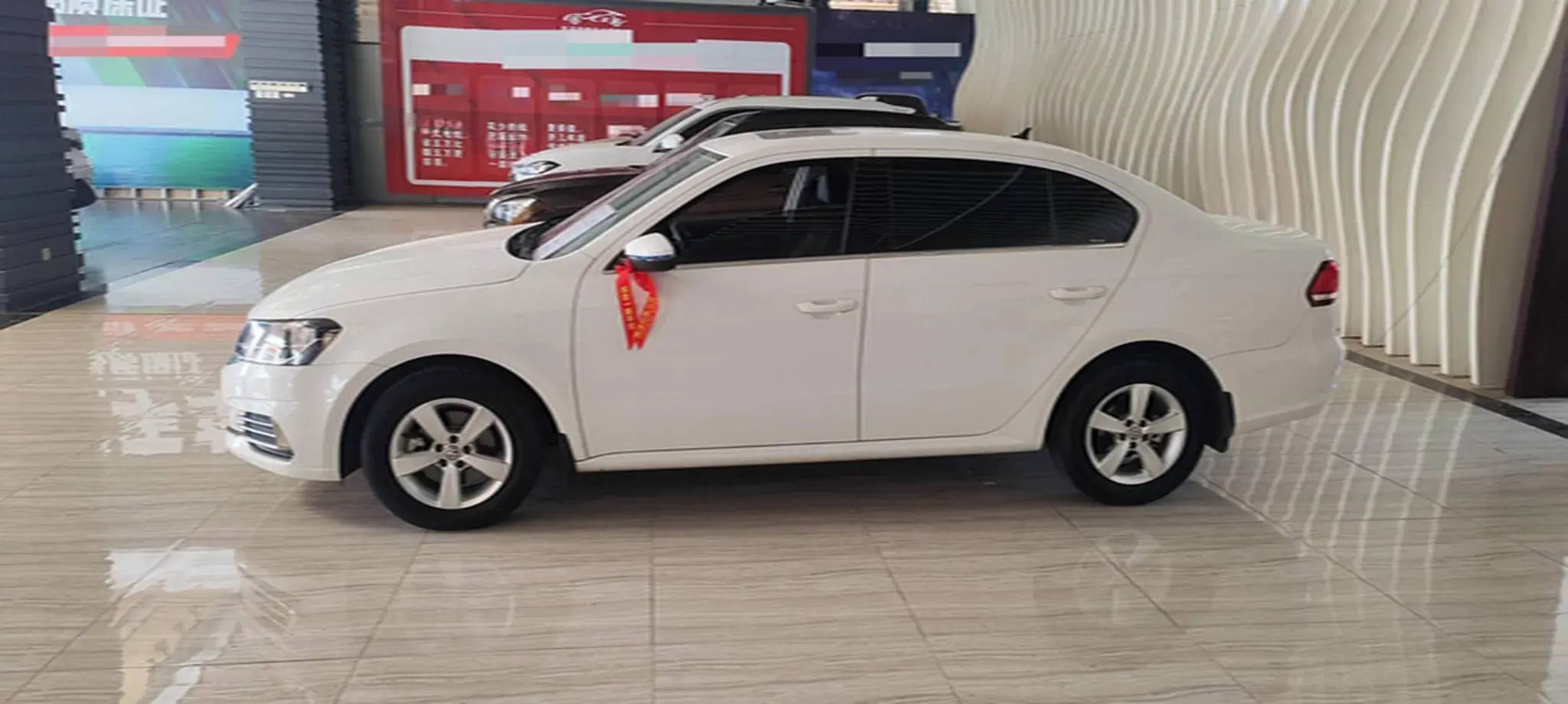 2019 VOLKSWAGEN LAVIDA thumbnail 3