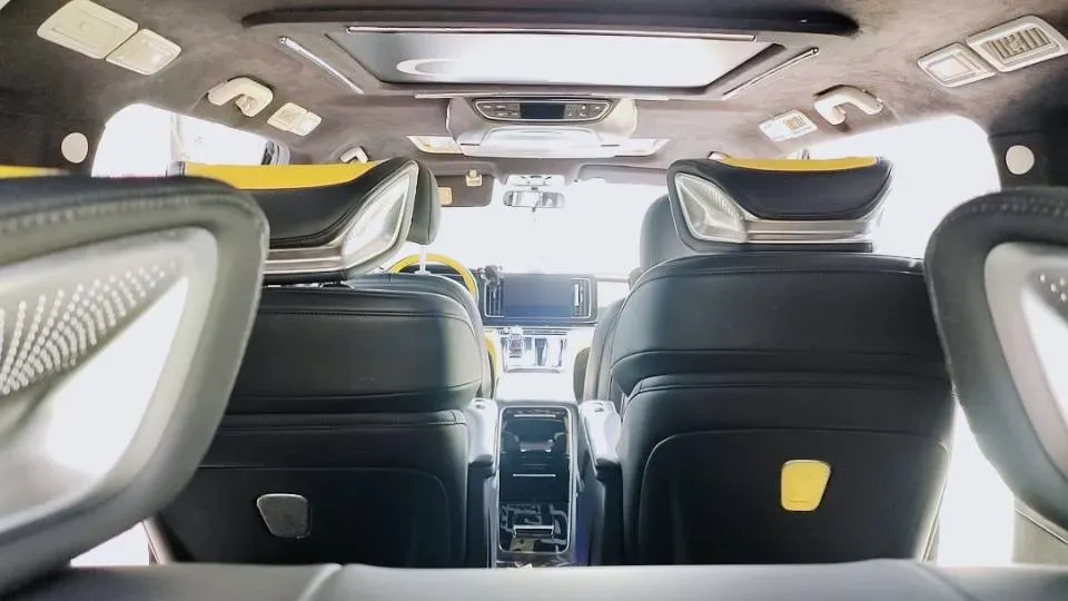 2021 GAC Trumpchi M8 2.0T 252HP L4 8AT,autocango,china used car exporter,china ev exporter,chinese used car exporter,chinese used ev exporter