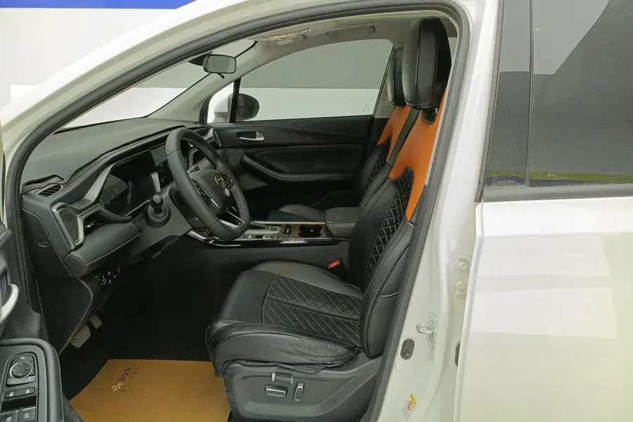 2022 GAC TRUMPCHI thumbnail 4