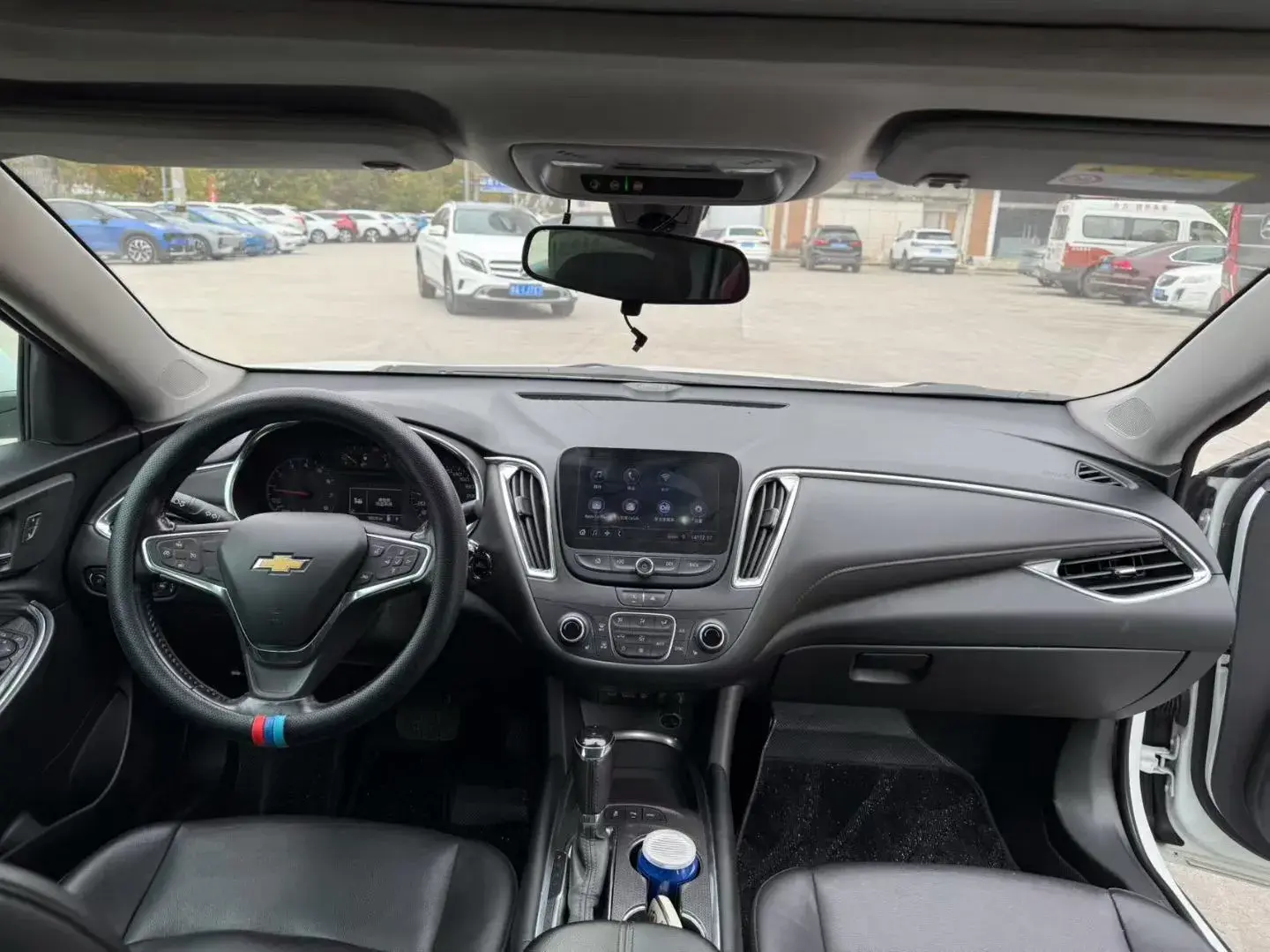 2020 CHEVROLET MALIBU thumbnail 4